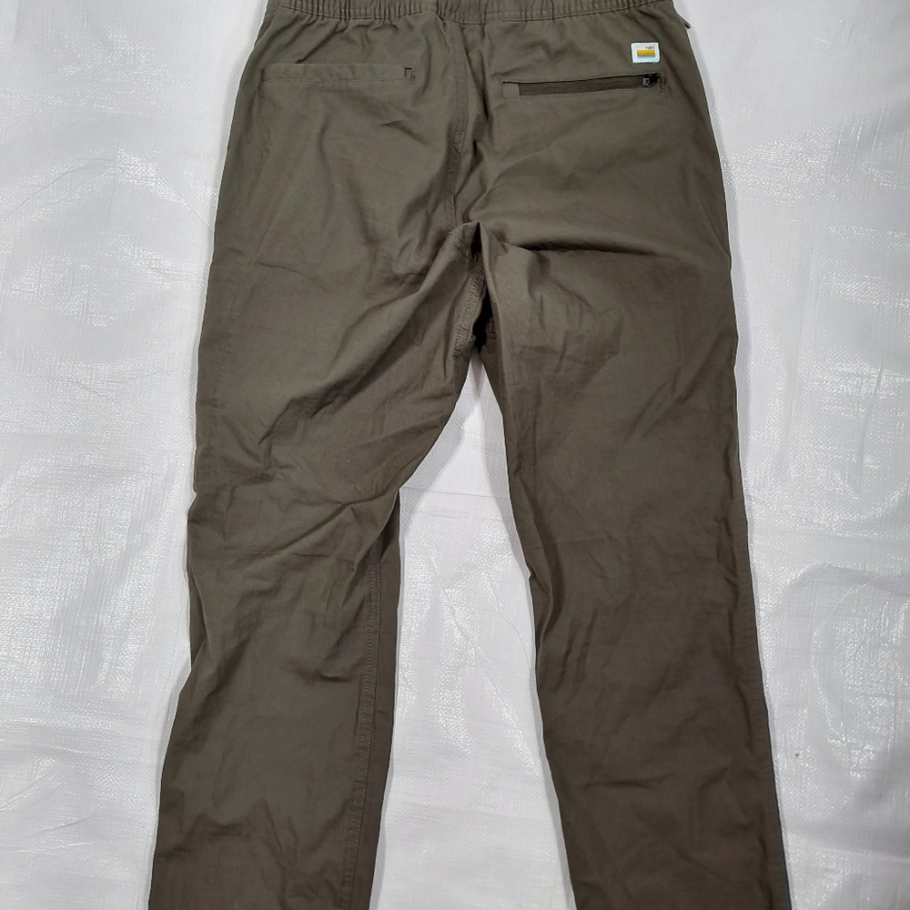 Vuori Green Ripstop Pants NWOT - Picture 6 of 13